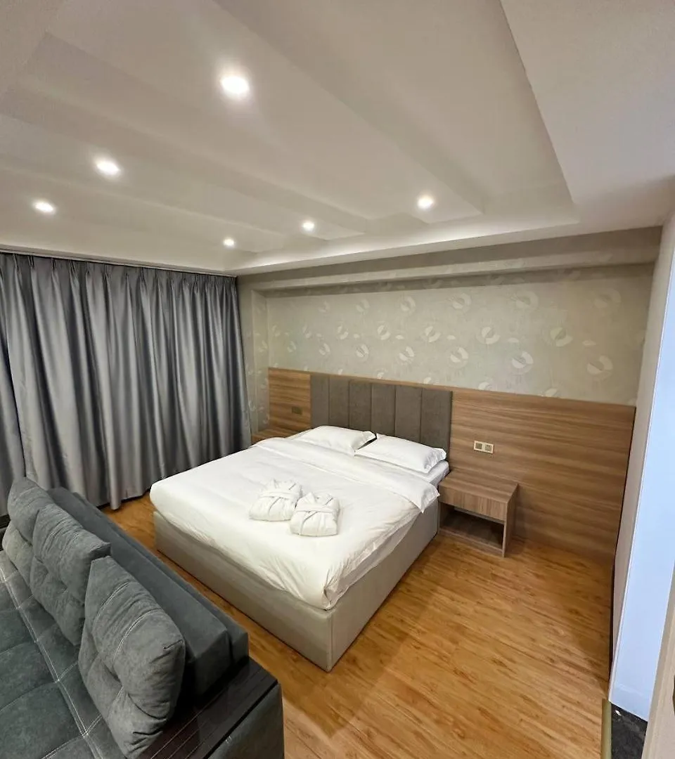 Yb Garden Hotel Almaty